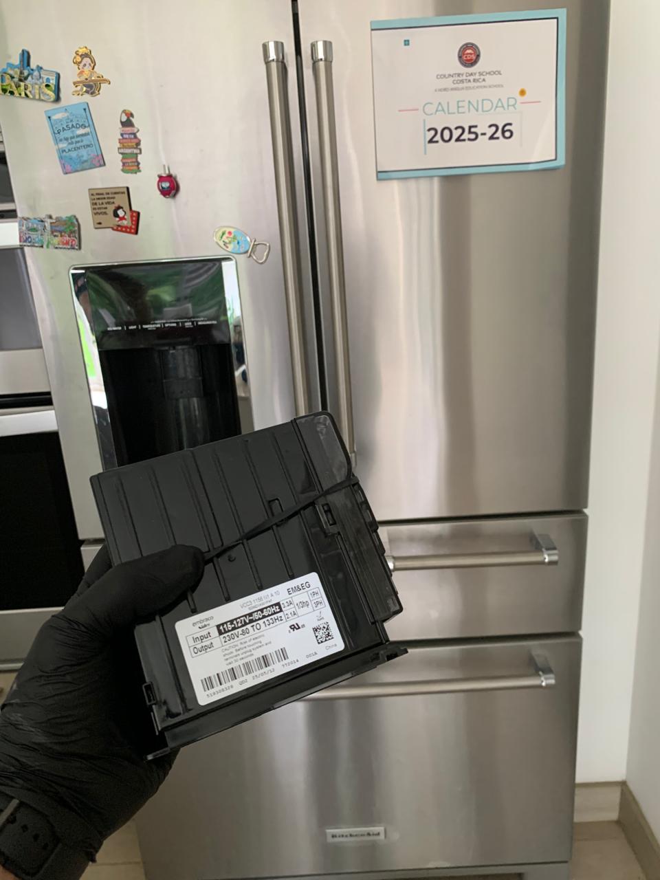 Técnico Mengar con tarjeta inversora KitchenAid